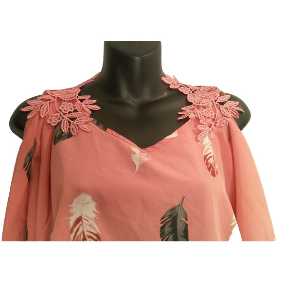 Shein Curve 2XL Pink Cold Shoulder with Feathers with Pink Applique Flowers - Picture 2 of 5